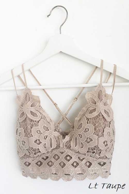 Curvy Scalloped Lace Cami Bralette - Clear Sky & Light Taupe